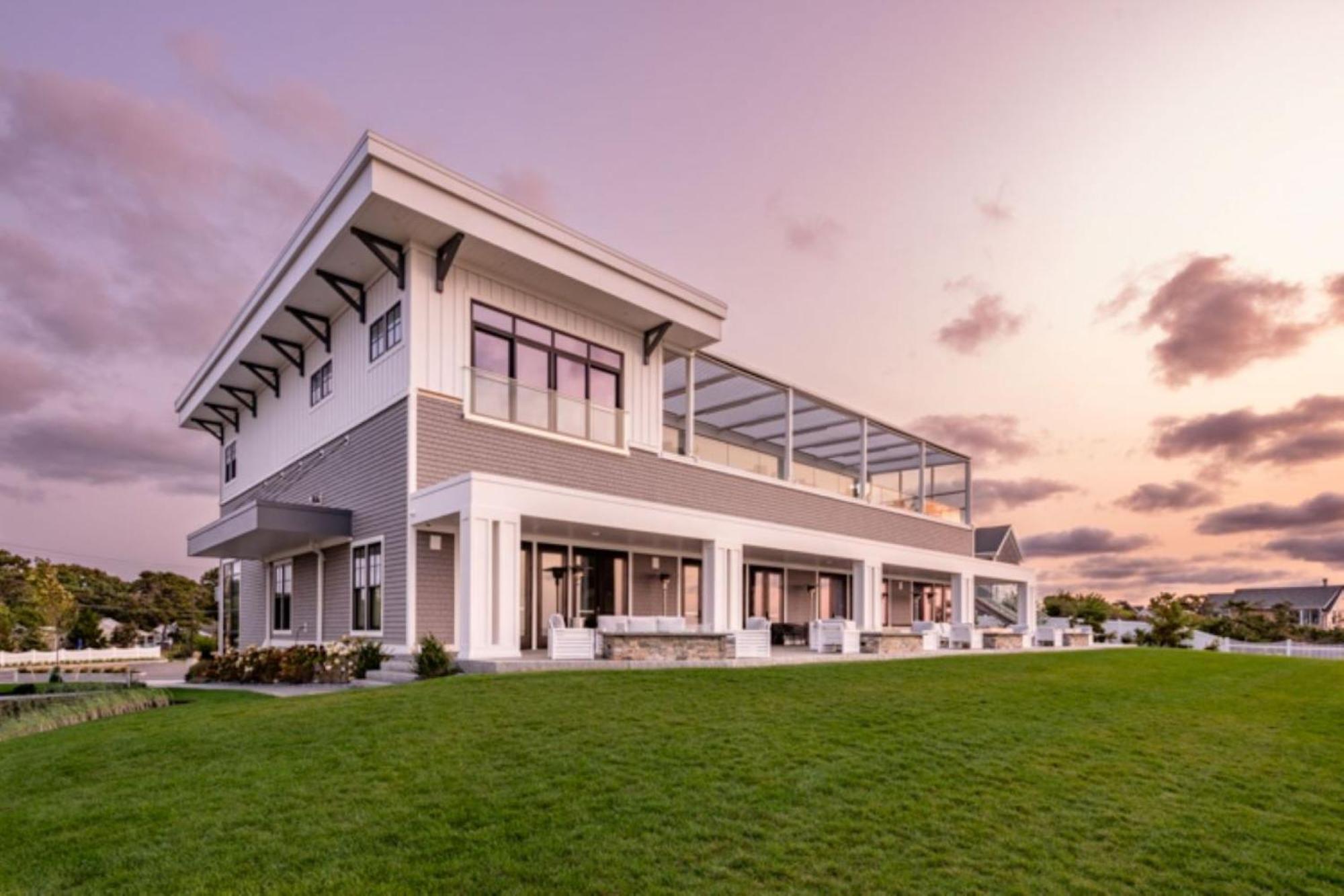 Pelham House Dennisport