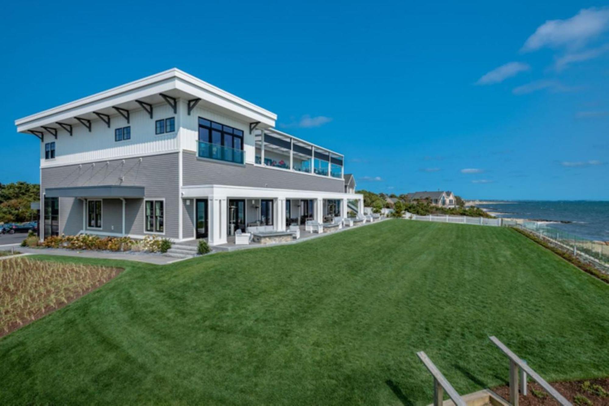 Pelham House Resort