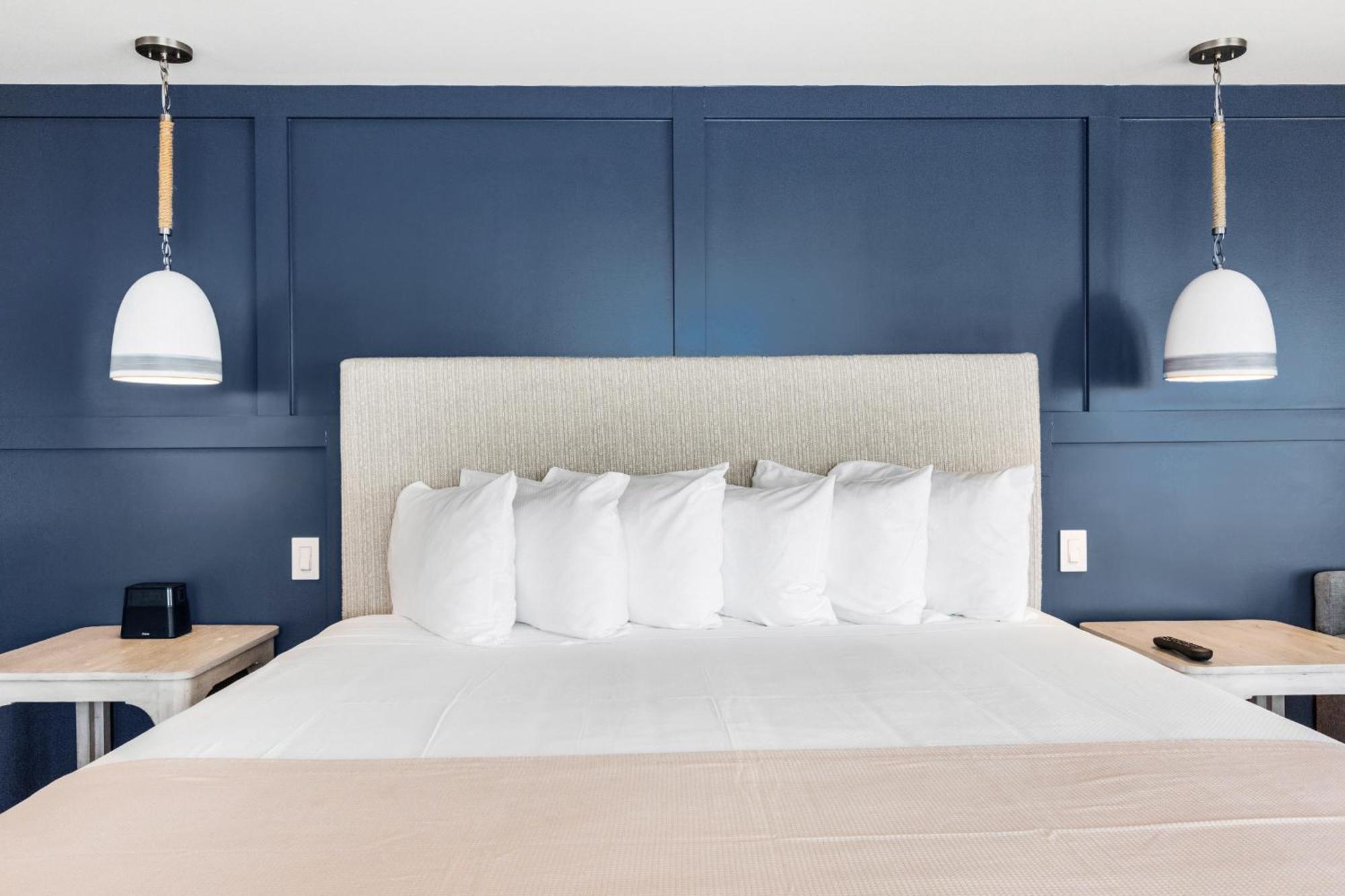 Pelham House Resort 3*